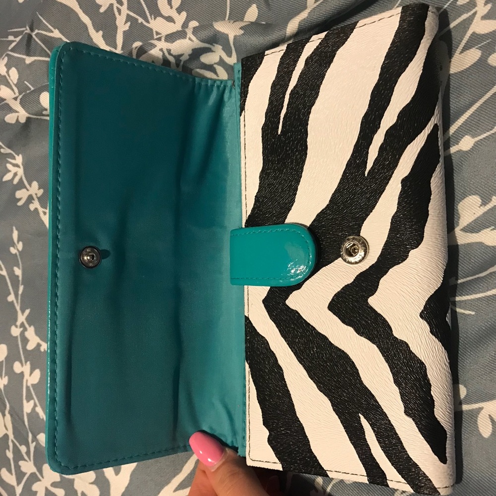 Wallet - Picture 2 of 8